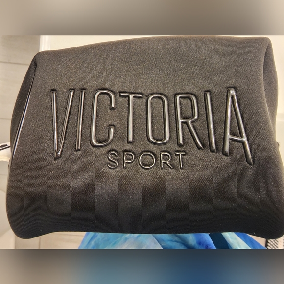 Victoria's Secrect Small Cosmetic Bag - Picture 1 of 5